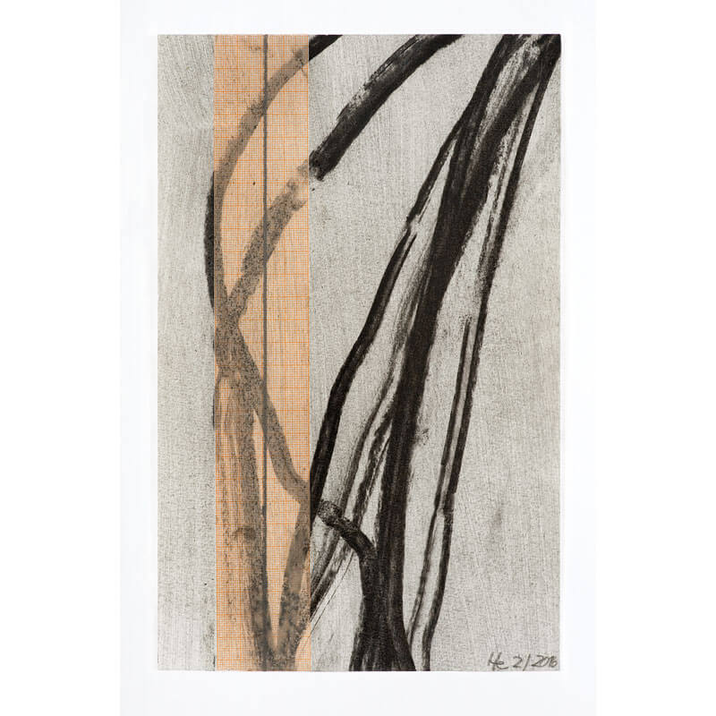 o.T., 2016, Kohle, Graphit, Collage auf Büttenpapier, H 28 cm, B 18 cm
